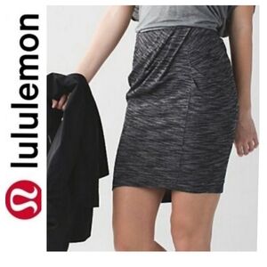 lululemon athletica Gray Ruched Pencil Mini Skirt